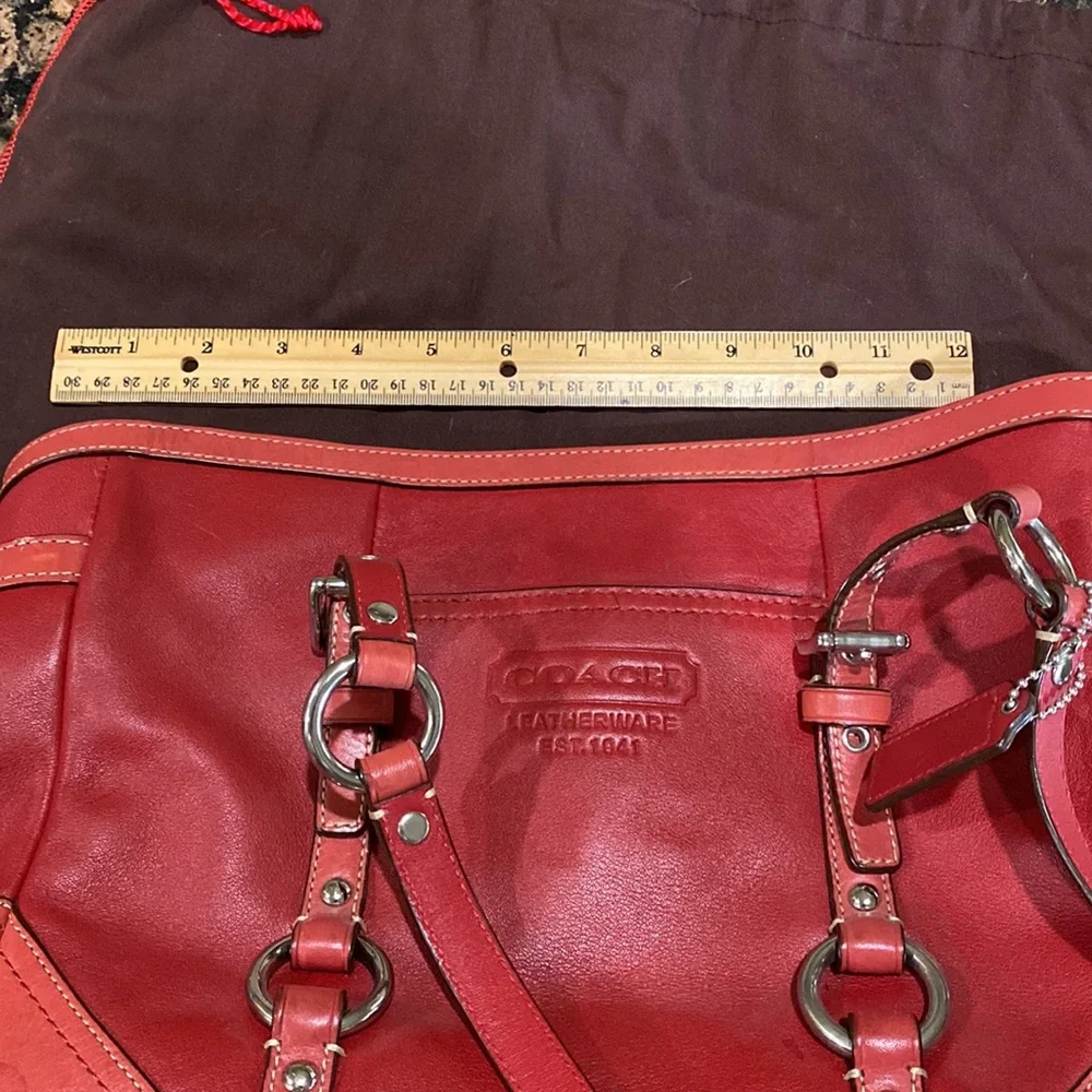 Beautiful red Coach handbag - Picture 7 of 7